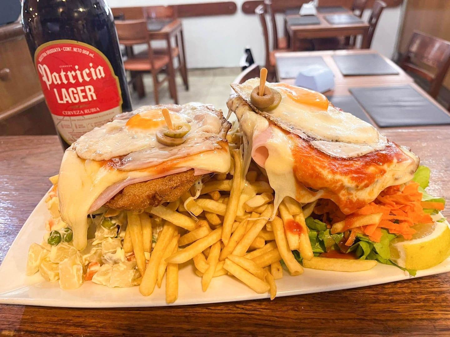 Imagen de Milanesa de pollo a la napolitana completa