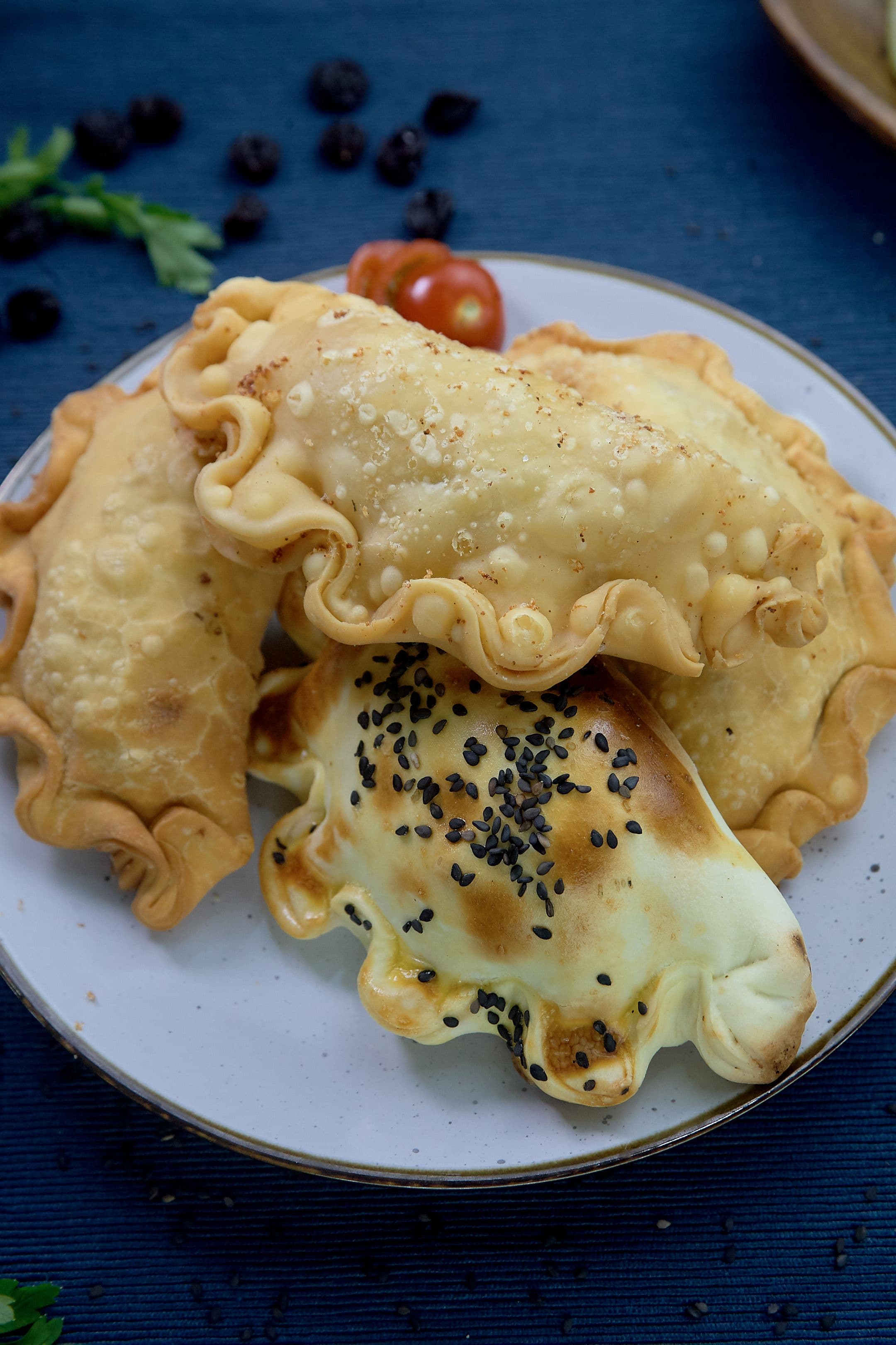 Imagen de Promo 4 - 6 empanadas + Cerveza 1 L